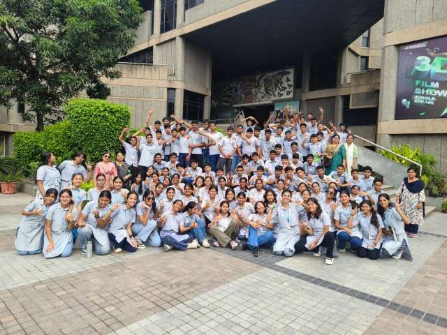 St. Mary's Sr. Sec. School, Mayur Vihar